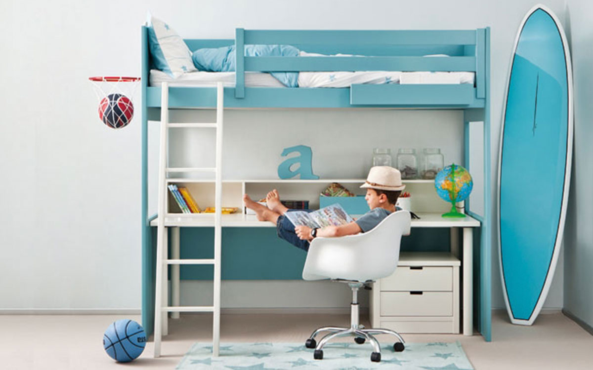 habitación infantil con litera loft, escritorio integrado y cama en ángulo Asoral, muebles juveniles de alta calidad y diseño funcional