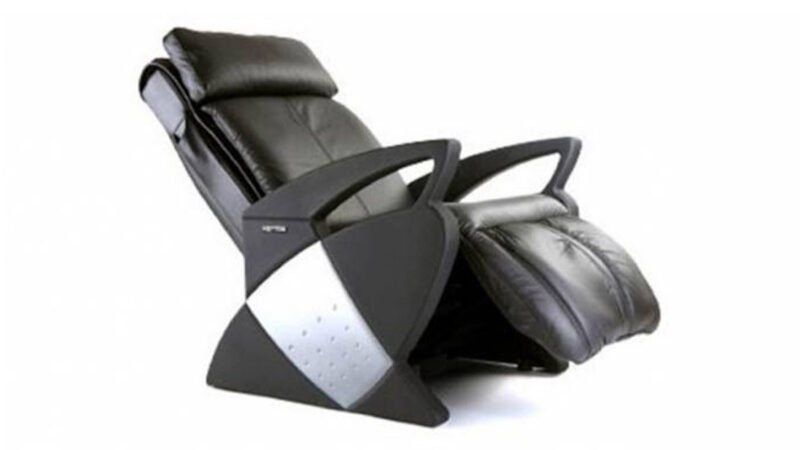 sillón de masaje Keyton City SensorSpa moderno en piel negra