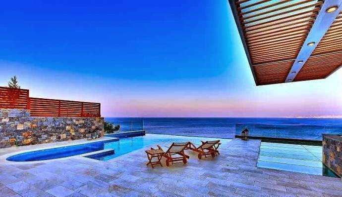 Los beneficios de los sofás cama en apartamentos de playa o segundas residencias