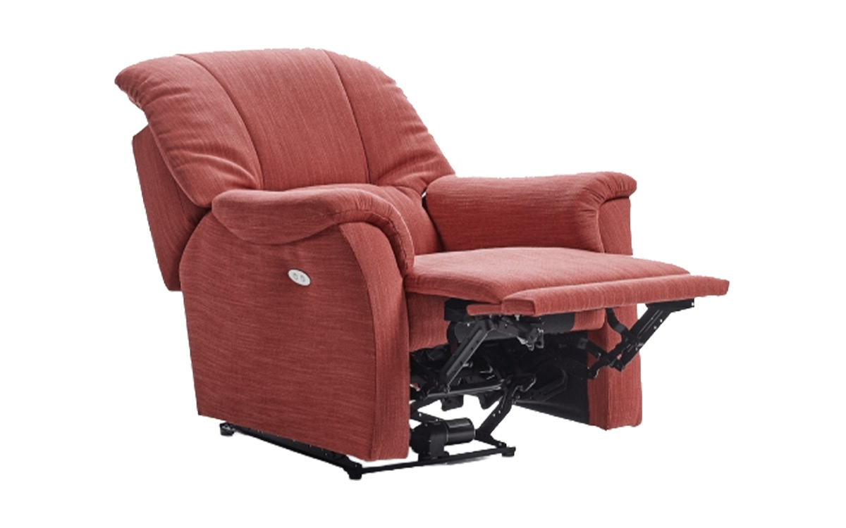 sillón reclinable mullido con respaldo envolvente y sistema pared cero
