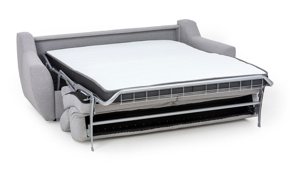 Sofá cama moderno de 140x190 con colchón viscoelástico de alta densidad, apertura italiana fácil sin mover cojines, y respaldo abatible para mayor comodidad. Diseño abierto.