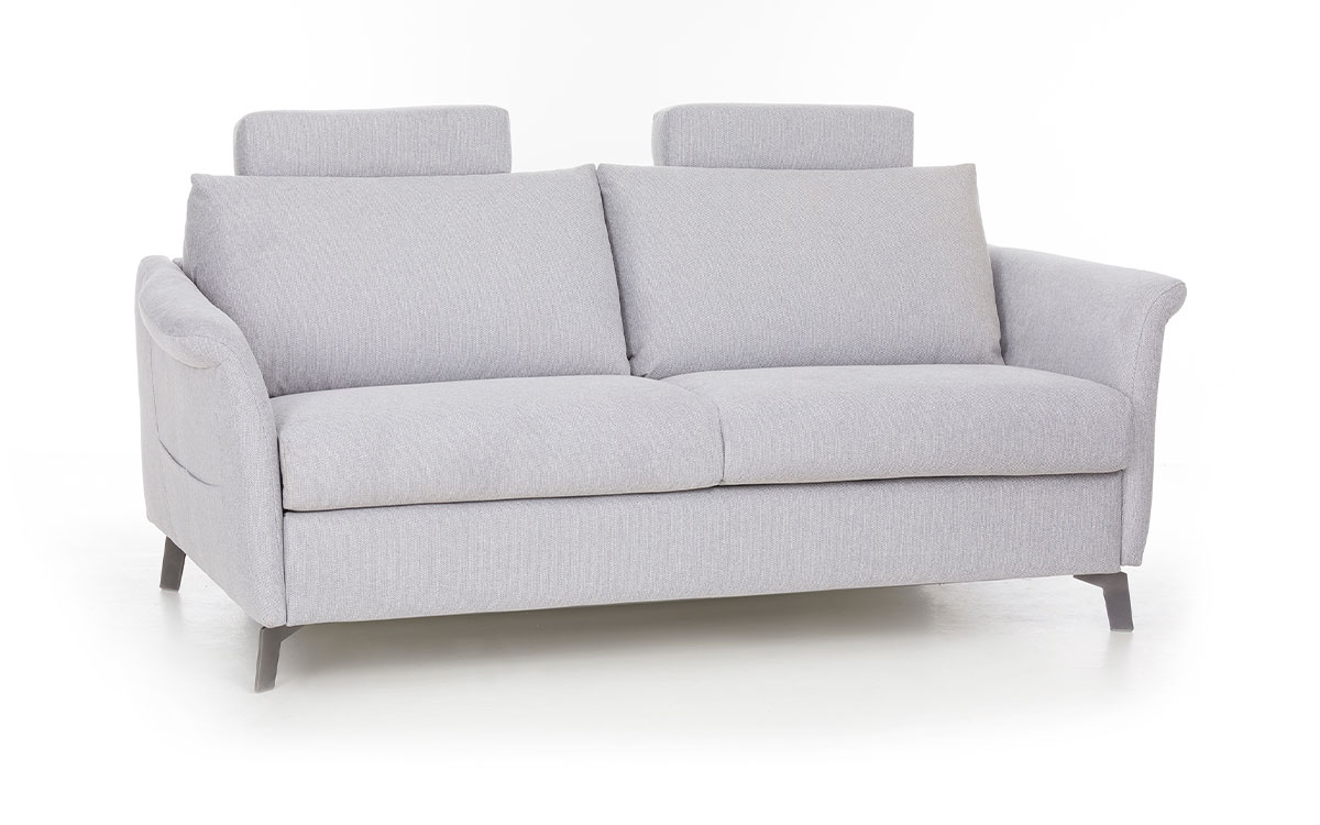 Sofá cama 140x190, colchón HR alta densidad, diseño atemporal con cabeceros opcionales, somier plano electrosoldado. Diseño con perspectiva