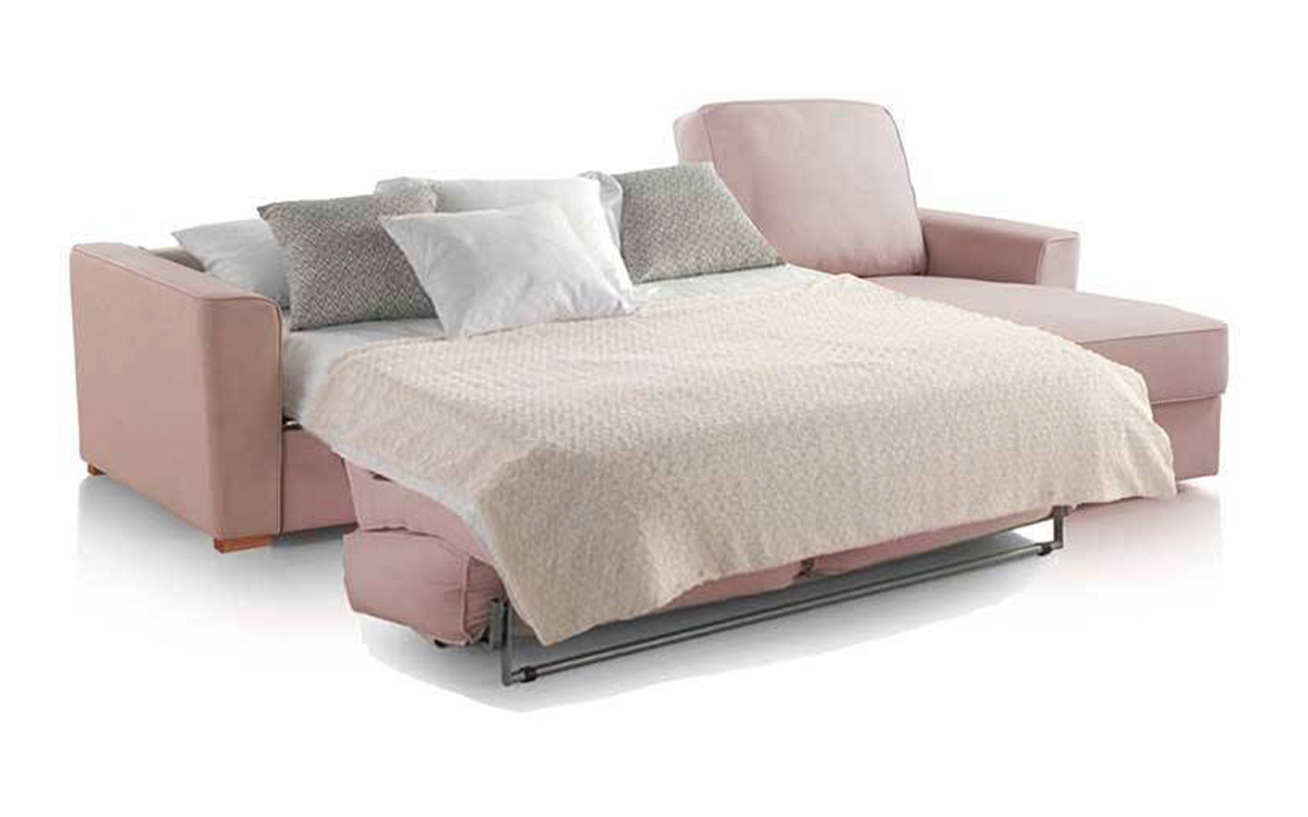 Sofá cama de matrimonio con chaise longue, económico y funcional, apertura italiana sin quitar almohadones, diseño moderno. Diseño medio abierto.