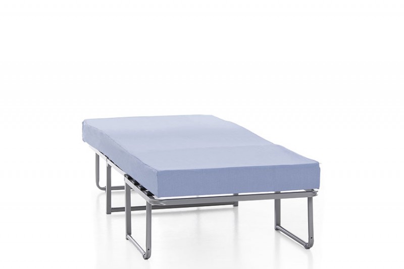 puff cama cama Cruces en Hotel Regina de Madrid.